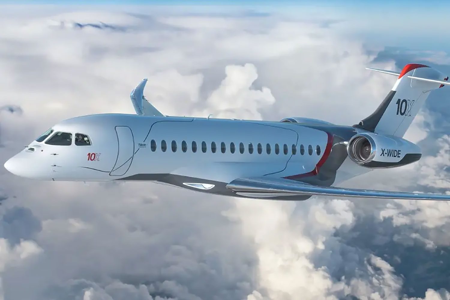 Dassault Falcon 10X Lifestyle am Himmel Family Office Magazine