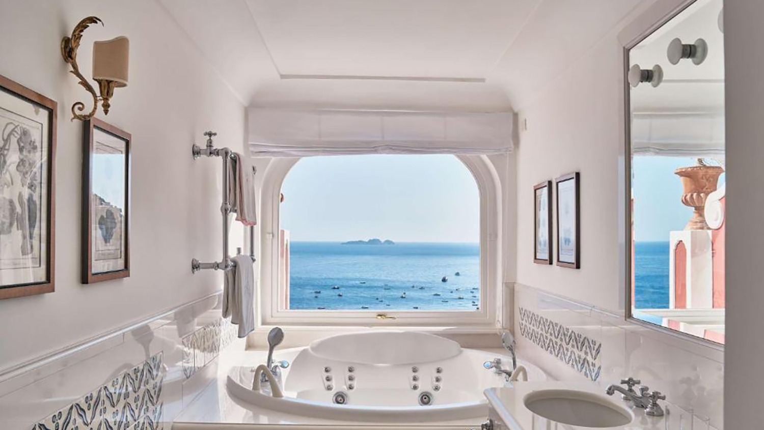 Le_Sirenuse_Positano_bathroom