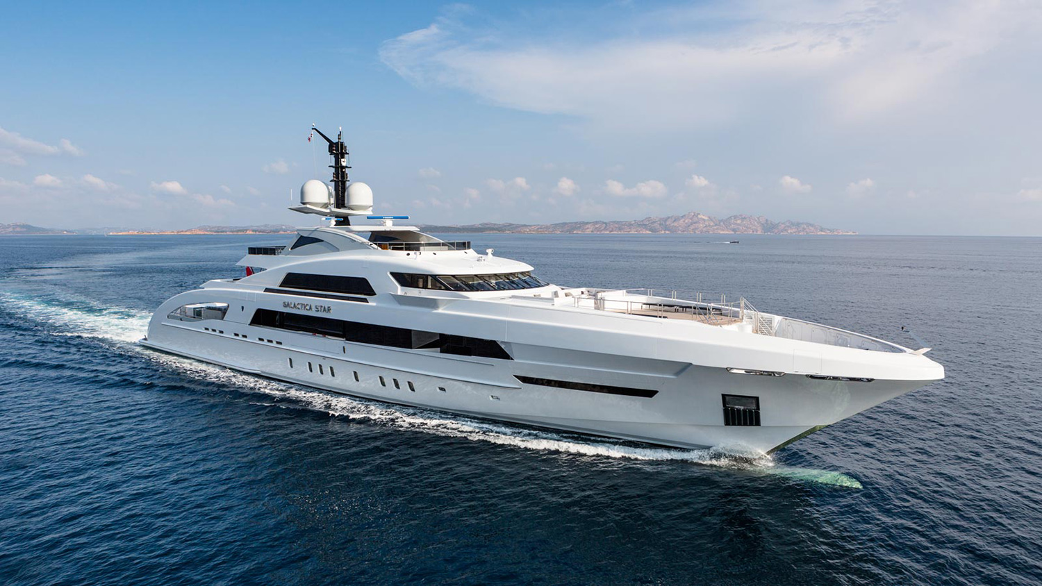 Heesen_Galactica_Star